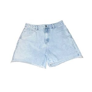 Women's Light Wash Classic Denim Cutoff Shorts